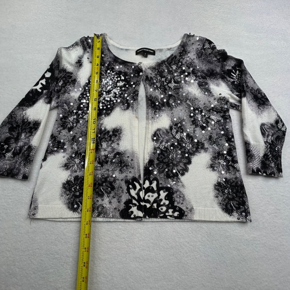 Express Design Studio Women Floral Lace Sequin Cardigan size Small Black & White - Picture 6 of 13